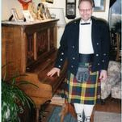 Gallery photo 5 of Piper Johnny