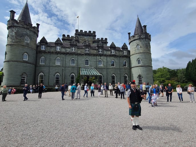 Gallery photo 5 of Piper Of Kintore