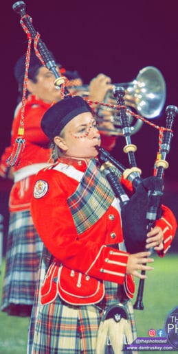 Gallery photo 2 of Piping by Gabriella