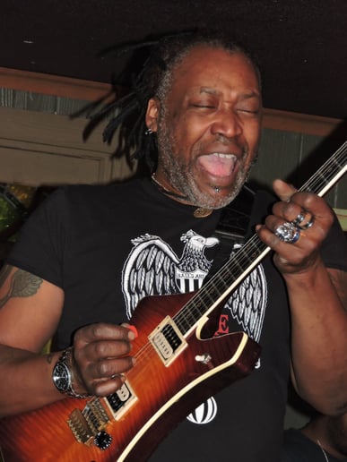 Gallery photo 3 of Pistol Pete