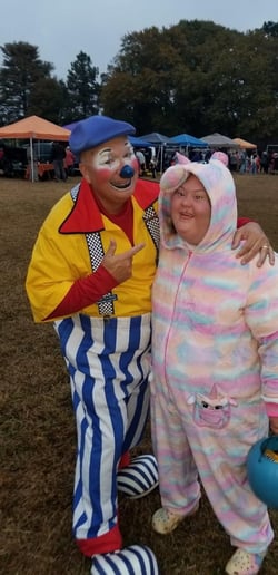 Gallery photo 2 of Pistol the Clown