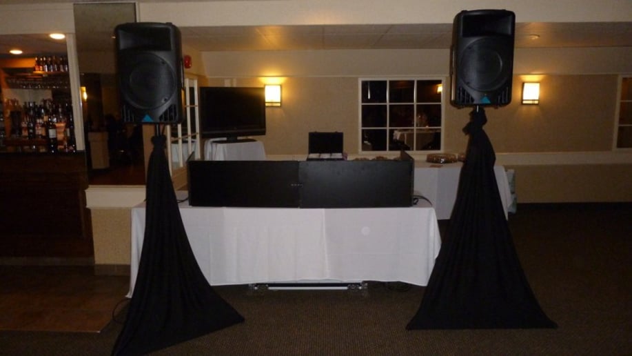Gallery photo 3 of Planet Dave Entertainment
