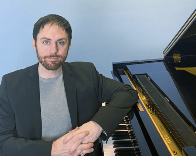 Gallery photo 1 of Justin Highland, Pianist