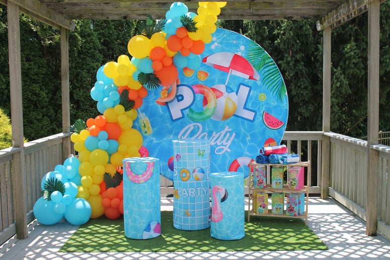Gallery photo 6 of Plenty of balloons