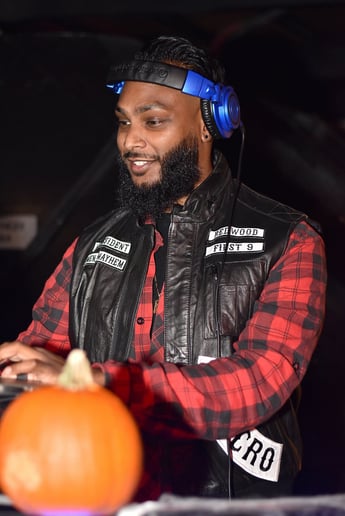 Gallery photo 10 of DJ PURESTAX