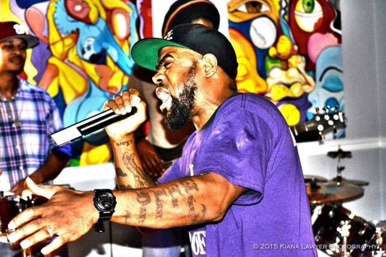 Gallery photo 3 of Poet Deep