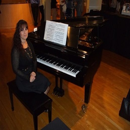 Gallery photo 2 of Poetic Pianist