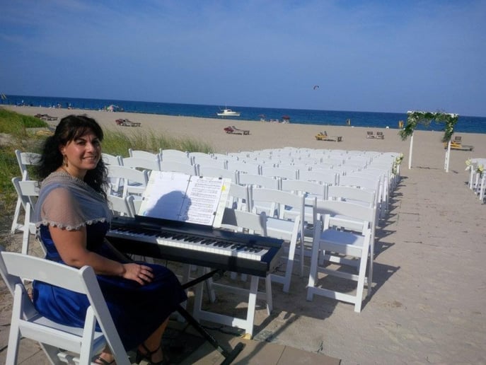 Gallery photo 7 of Poetic Pianist