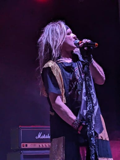 Gallery photo 1 of PoisonousCrue