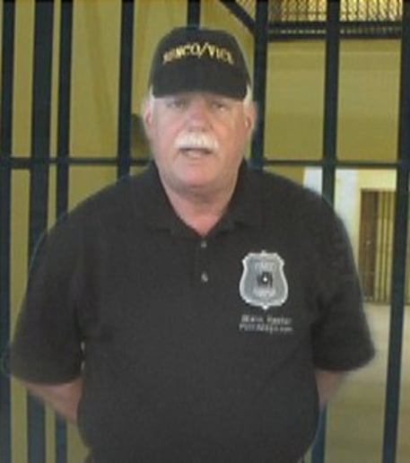 Gallery photo 2 of Police Magic