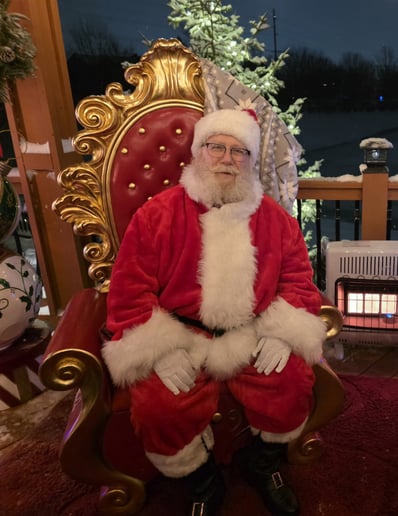 Gallery photo 13 of Polka Santa & Mrs. Claus