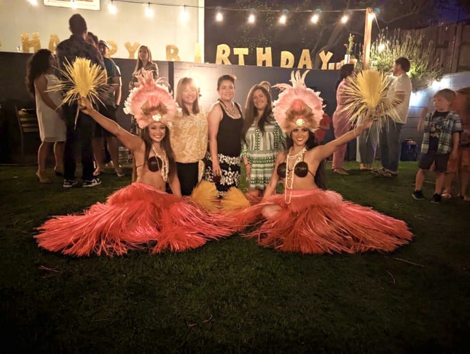 Gallery photo 10 of Electric Luau Polynesian Dancer‘s