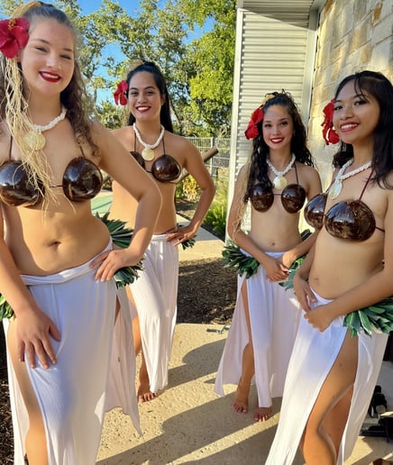Gallery photo 2 of Polynesian Entertainment