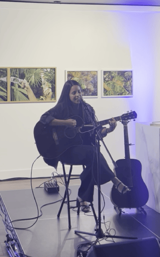 Gallery photo 9 of Pop Songs by Sofi Carrique