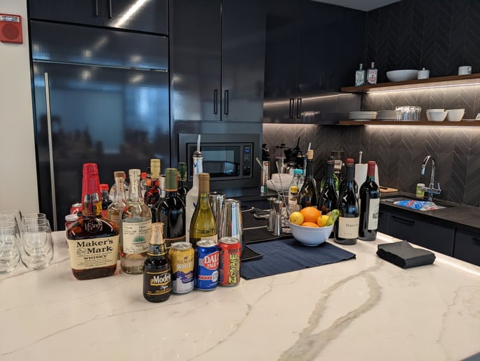 Gallery photo 4 of Pop! Up Mobile Bar