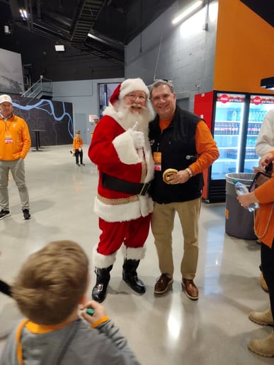 Gallery photo 10 of PopPop Claus