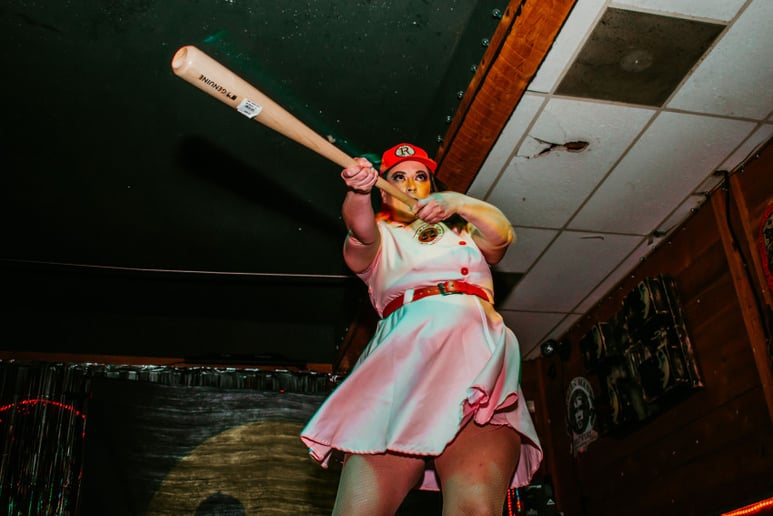 Gallery photo 10 of Poppy la Fae Burlesque and Fan Dance
