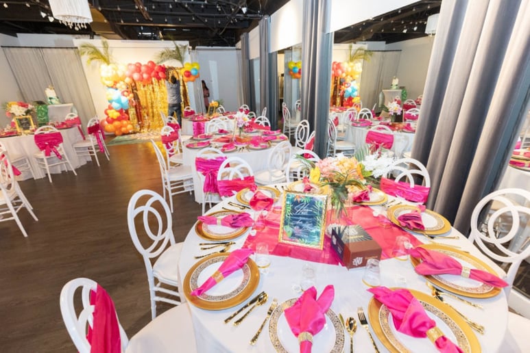 Gallery photo 1 of Posh Champagne Events