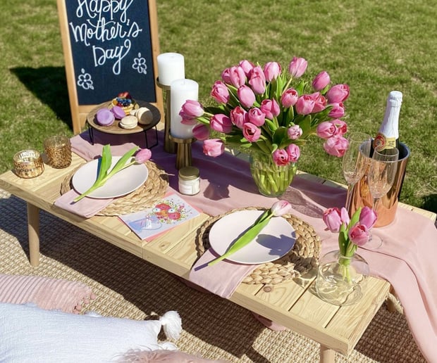Gallery photo 3 of Posh Picnics