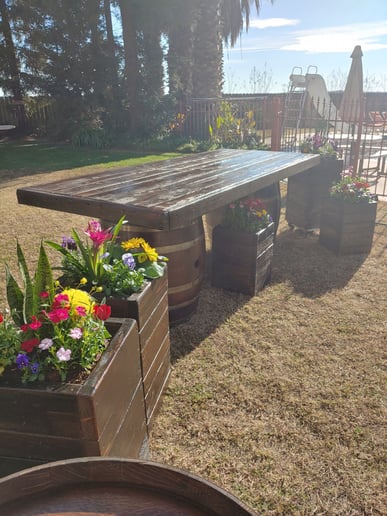 Gallery photo 4 of Pots and Posies
