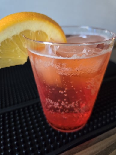 Gallery photo 2 of Pour Fixations Mobile Bartending