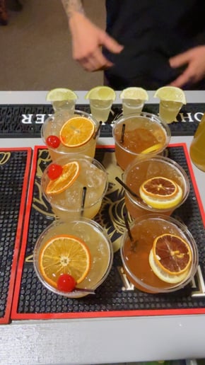 Gallery photo 8 of Pour it out Mobile Bartending