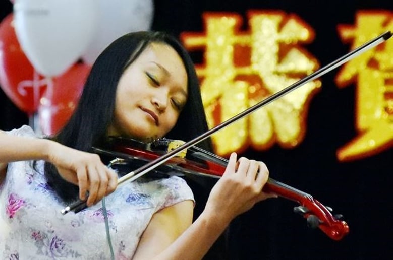 Gallery photo 7 of Precious Moment Violin Service