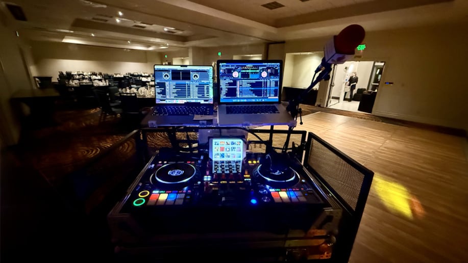 Gallery photo 12 of Premier DJ Service