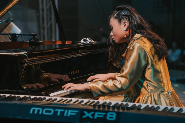 Gallery photo 6 of Premium Luxury Piano Experience