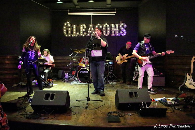 Gallery photo 2 of Press Play 80's band