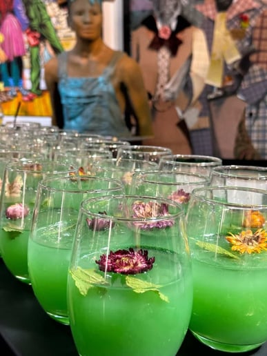 Gallery photo 3 of Prestige Elixirs Mobile Bar