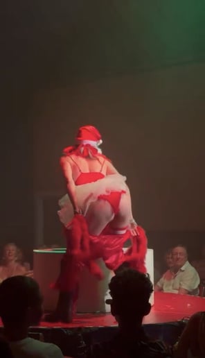 Gallery photo 7 of The Great Cake Smash
