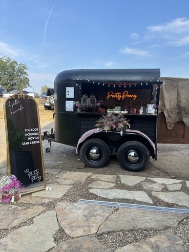 Gallery photo 4 of Pretty Penny Mobile Bar