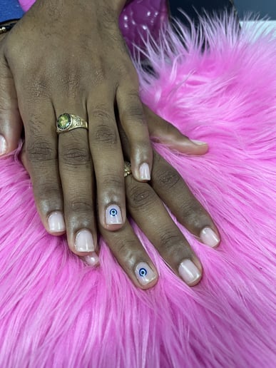 Gallery photo 2 of Prettynpolished by Sa’Lay