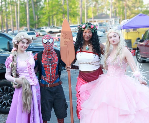 Gallery photo 1 of Brown Beauty Magic Royal Events