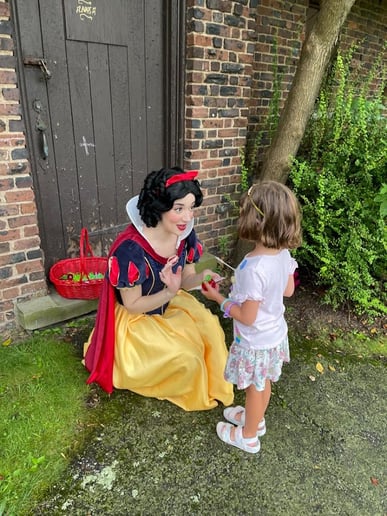 Gallery photo 1 of Princess Parties by Katherine Hope