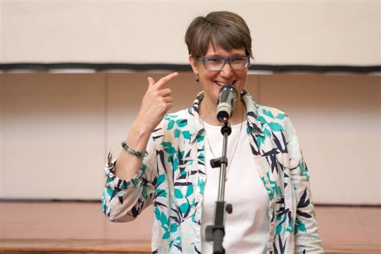 Gallery photo 1 of Priscilla Howe, Storyteller