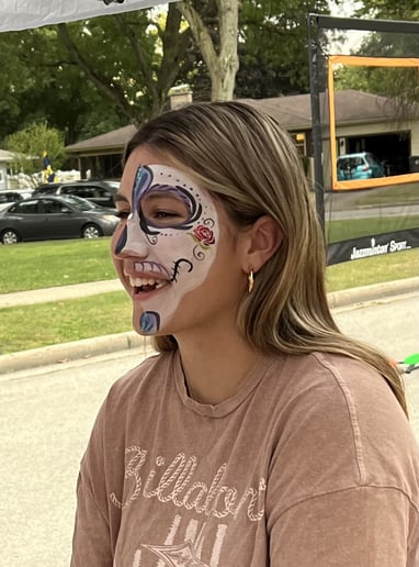 Gallery photo 4 of Prism and Palette Face  Painting