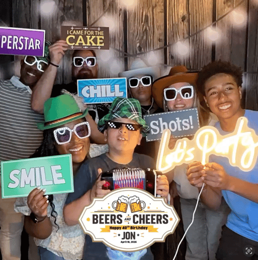 Gallery photo 18 of Prism Pic Booth