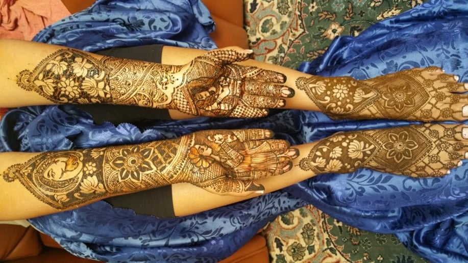 Gallery photo 7 of PritiHennaArt