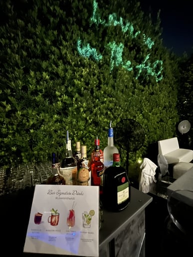 Gallery photo 5 of Valerie's Private Bartending