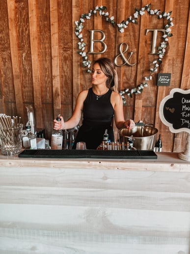 Gallery photo 1 of Private Event Mixologist