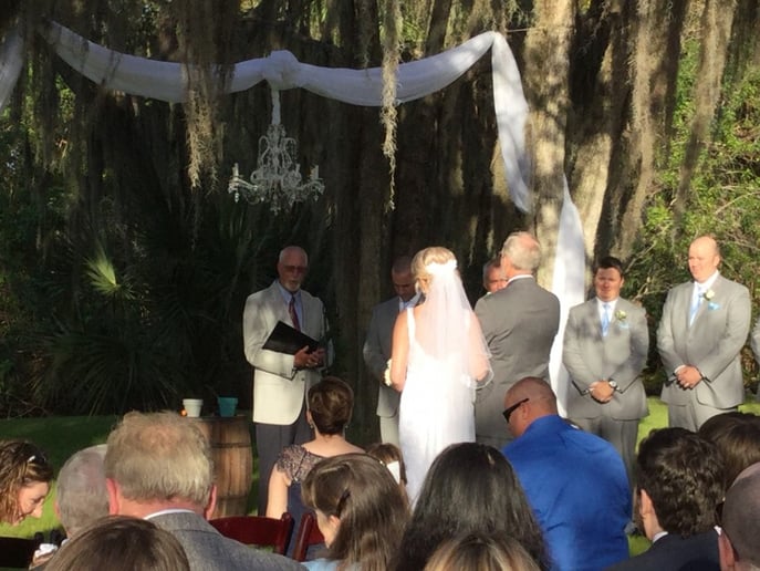 Gallery photo 5 of Pro and experienced wedding officiat