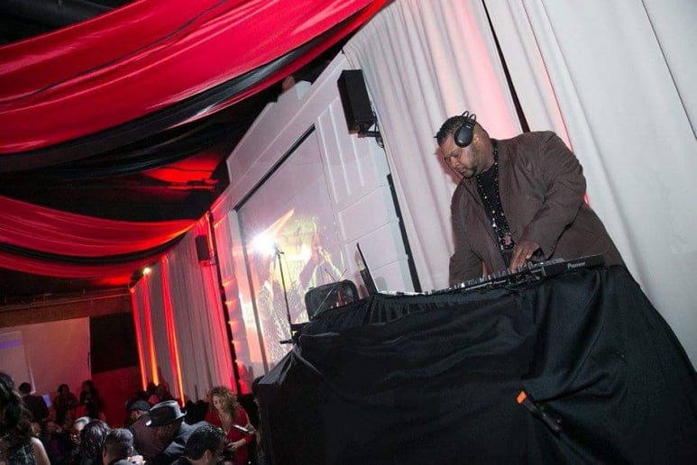Gallery photo 3 of Pro DJ Network