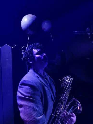 Gallery photo 5 of Pro Sax Playing