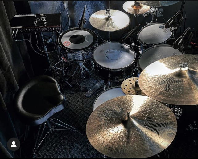 Gallery photo 1 of Robert Acevedo Jr - Professional Drummer