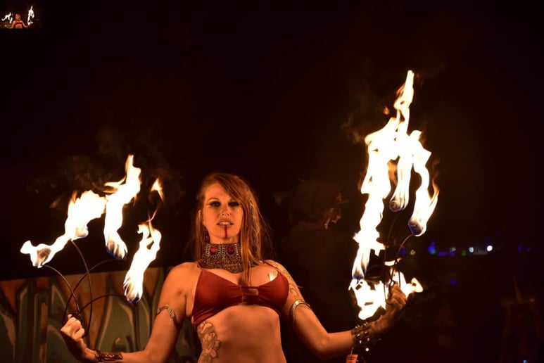 Gallery photo 13 of Stefanie Schlief - Professional Belly Dancer