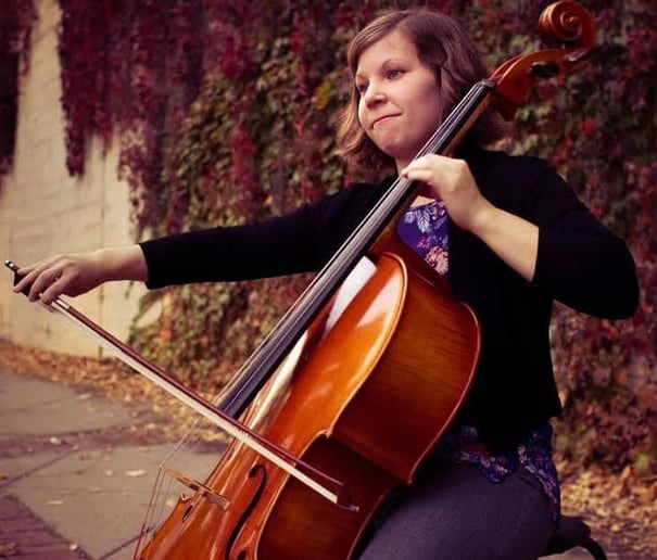 Gallery photo 4 of Professional Cellist, Stephanie Knapper