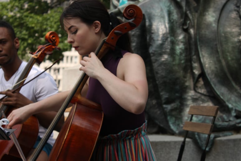 Gallery photo 2 of Professional Cellist