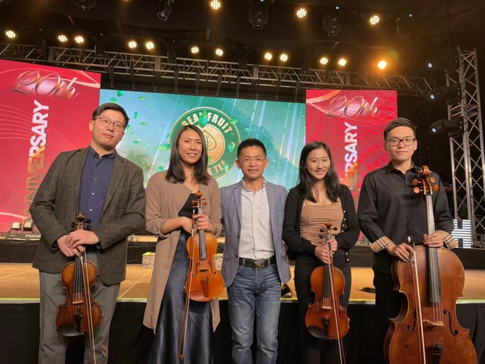 Gallery photo 10 of Austin Chao - Professional Cellist
